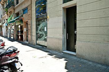 La Pedrera Apartment Barcelona Exterior photo